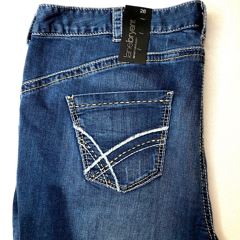 Lane Bryant NWT Women's Tighter Tummy Premium Fit 10" Bermuda Shorts - Size 26 - Picture 6 of 15
